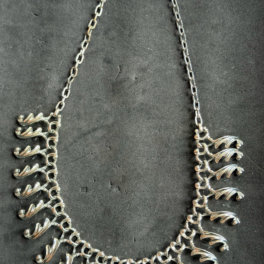 Elegant Silver Necklace